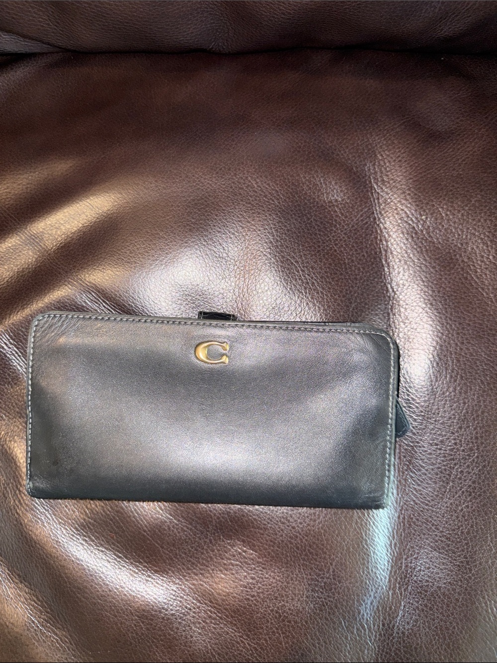 Coach VTG Wallet black smooth leather